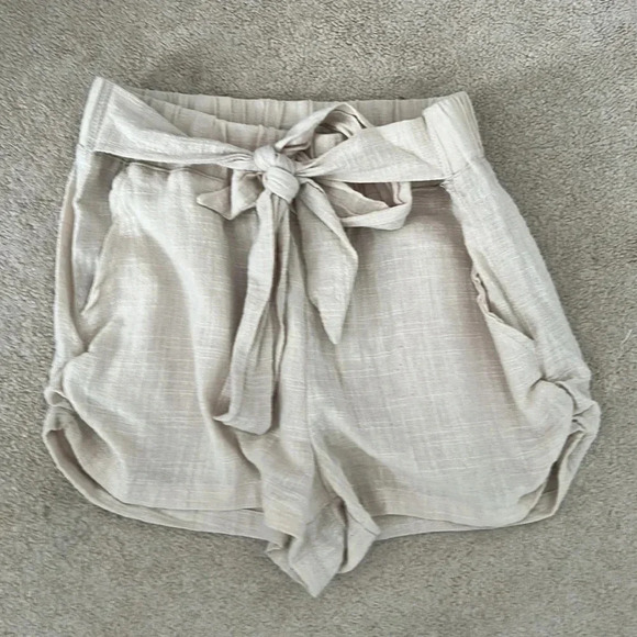 Sincerely Jules tan shorts size  XS tie in front cotton - Picture 2 of 6